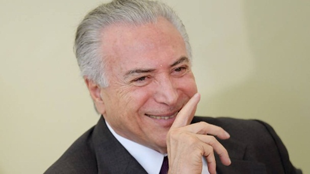 temer auxilio aos prefeitos